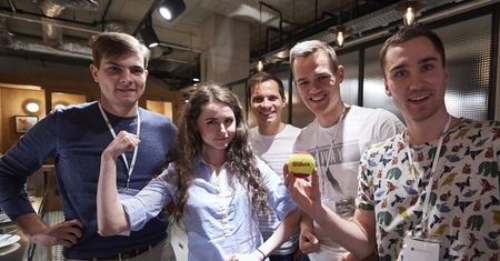 Studenci Politechniki Warszawskiej wygrali hackathon globalnego koncernu