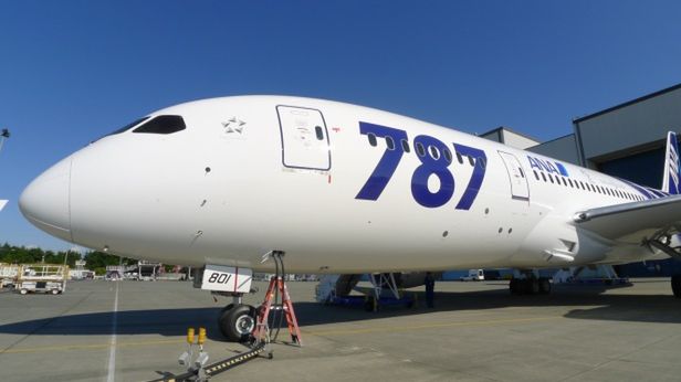 Dreamliner w wersji pasażerskiej gotowy! Pierwsze zdjęcia wnętrza rejsowego 787 1
