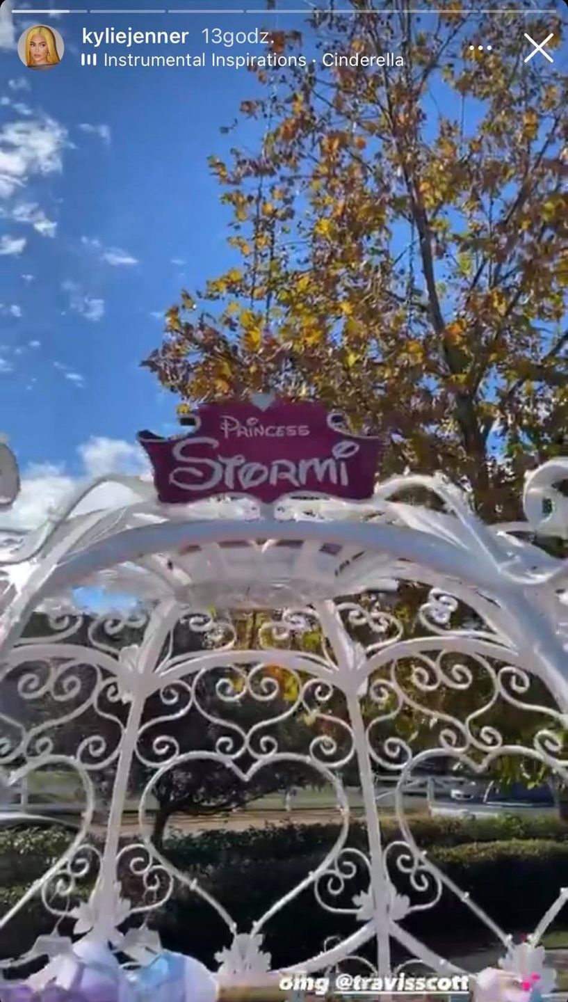 Bożonarodzeniowy prezent dla Stormi