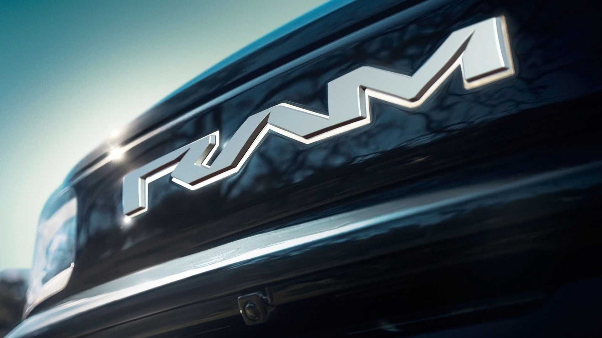 RAM 1500 REV