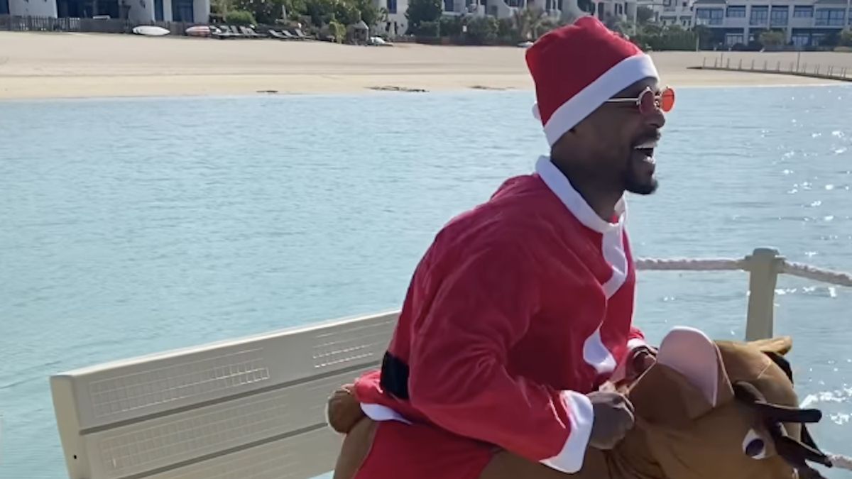 Patrice Evra przebrał się za Mikołaja