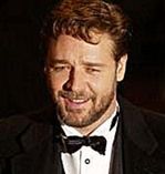 Russell Crowe powraca do korzeni