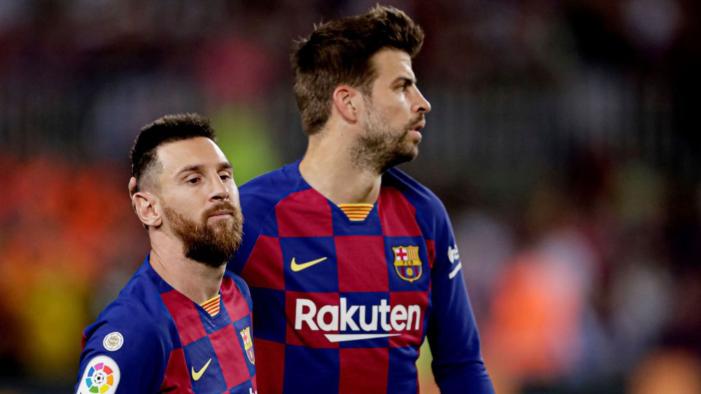 Na zdjęciu od lewej: Lionel Messi i Gerard Pique