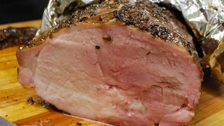 Pieczona peklowana polędwiczka wieprzowa (samo mięso)