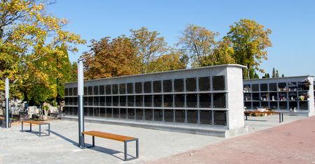 Kolejne kolumbarium na cmentarzu komunalnym w Płocku. Powstało 120 nowych nisz na urny!