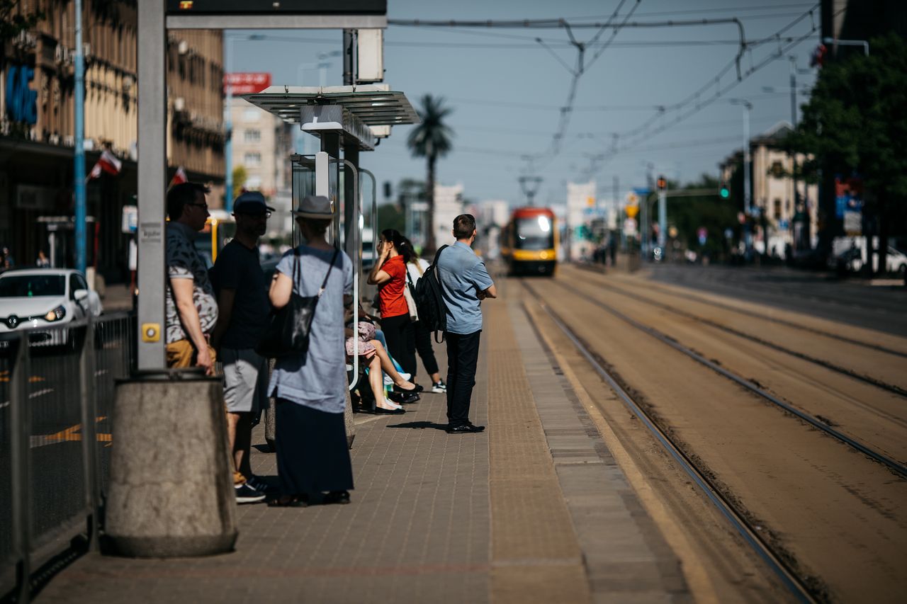 Warszawa: Od środy duże zmiany w ruchu na Marszałkowskiej. Trwa remont