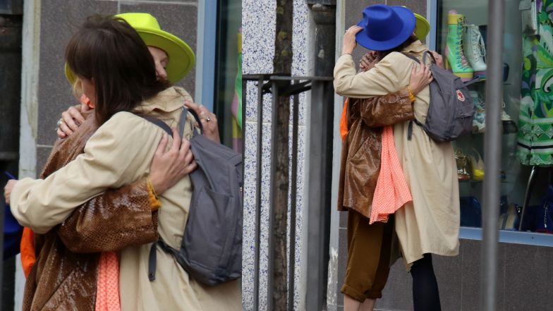 Agata Buzek z koleżanką w Gdyni