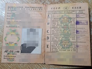 Okazał prawo jazdy wydane przez ZSRR. Sprawą zajmie się sąd