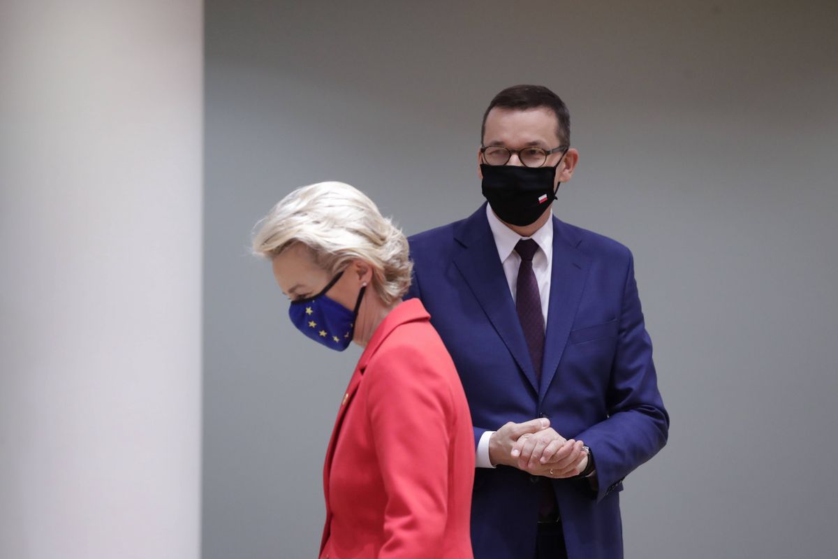 Miliardy euro dla Polski wstrzymane? Media: Komisja Europejska ma wsparcie innych krajów. Na zdjęciu szefowa KE Ursula von der Leyen oraz premier Mateusz Morawiecki 