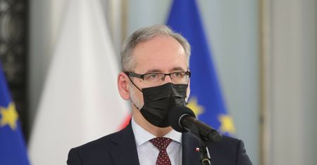 Niedzielski reaguje na okładkę "Faktu". Napisał list do prezesa RASP