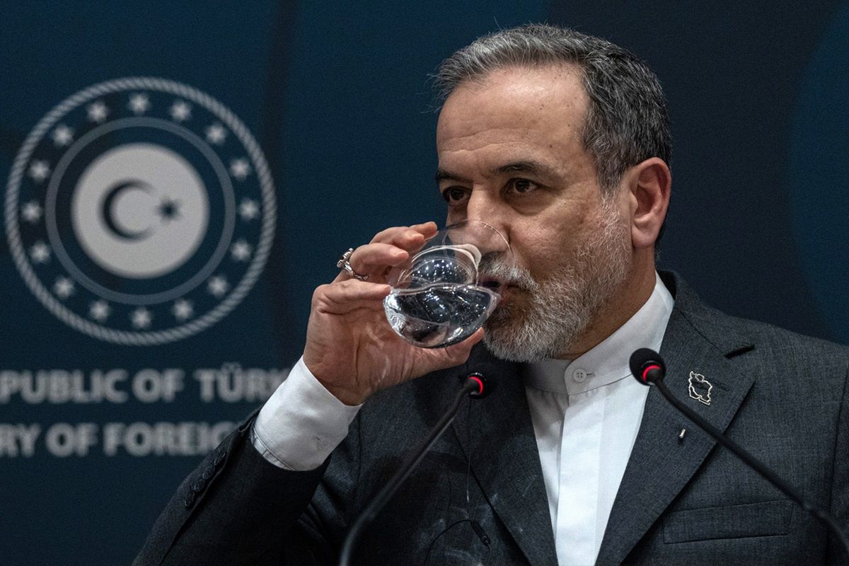 "Misja niemożliwa". Irański minister o zmianie reżimu