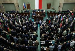 Podwyżki dla posłów. Wynagrodzenie, diety, ryczałty na biura