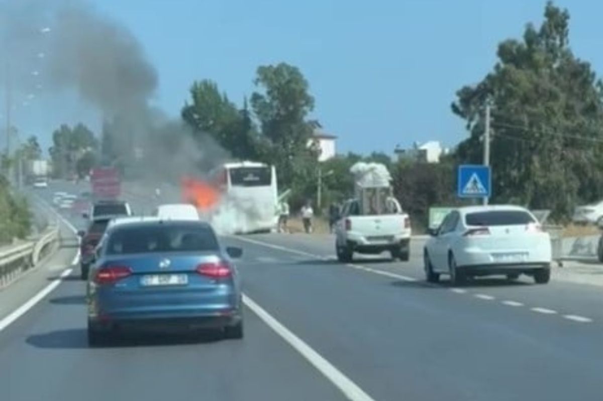 Autokar w Turcji stanął w płomieniach. Przewoził 43 Polaków