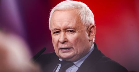 Najgorszy tydzień PiS od wyborów. "Idziemy na ścianę". W partii wskazują winnych