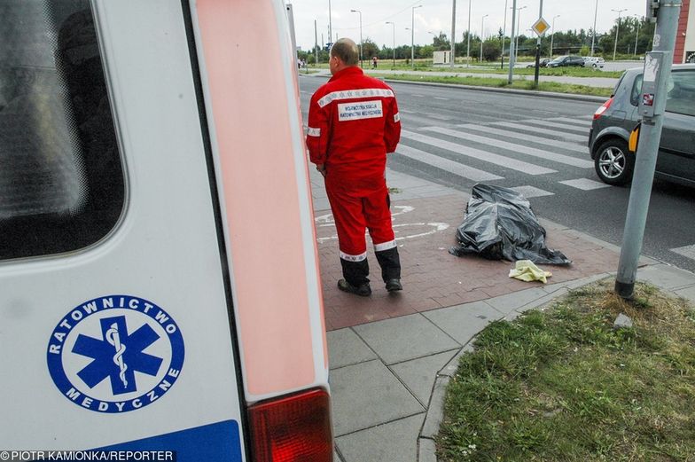 Ratownicy medyczni otrzymują wynagrodzenie nieadekwatnie niskie do wykonywanych obowiązków