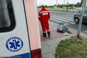 Ratownicy medyczni upomnieli się o 400 zł i stracili pracę. Twierdzą, że to kara za założenie związku zawodowego