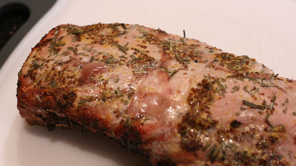 Opiekany peklowany schab wieprzowy bez kości (mięso i tłuszcz)