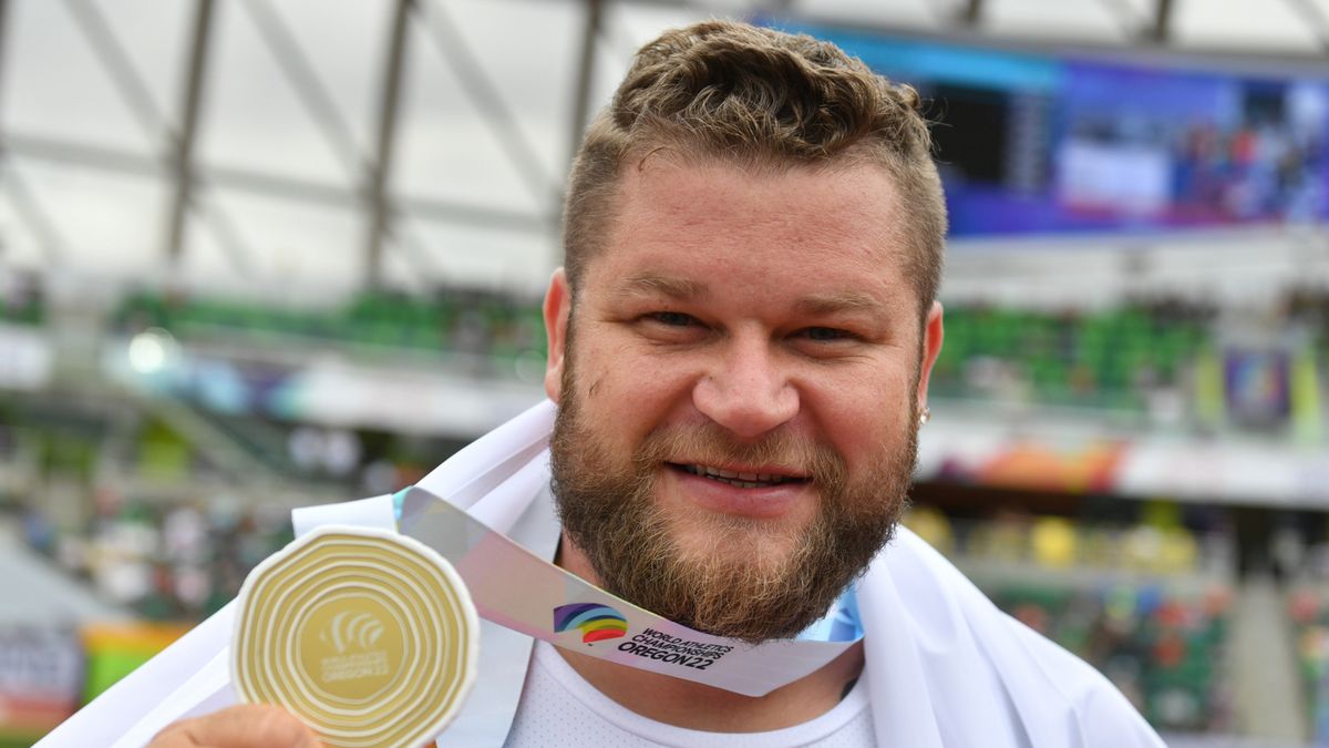 PAP / Adam Warżawa / Na zdjęciu: Paweł Fajdek