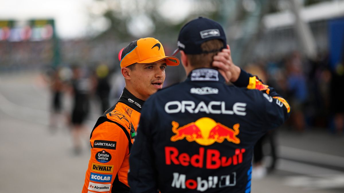 Materiały prasowe / Red Bull / Na zdjęciu: Lando Norris (z lewej) i Max Verstappen