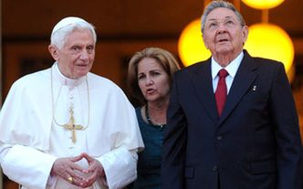 Benedykt XVI podróżuje na Kubę i dementuje plotki