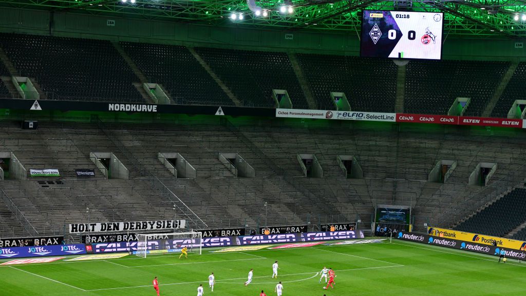 mecz Bundesligi podczas pandemii koronawirusa