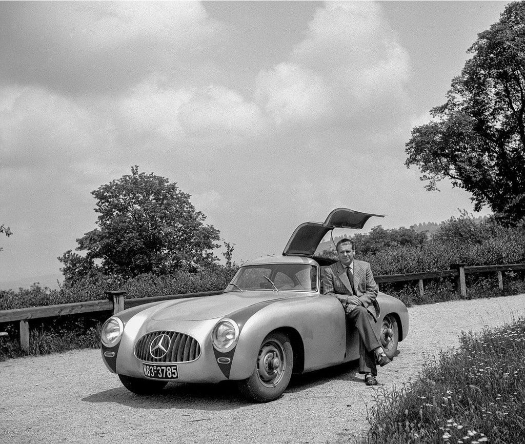 Rudolf Uhlenhaut i pierwszy Mercedes 300 SL W194