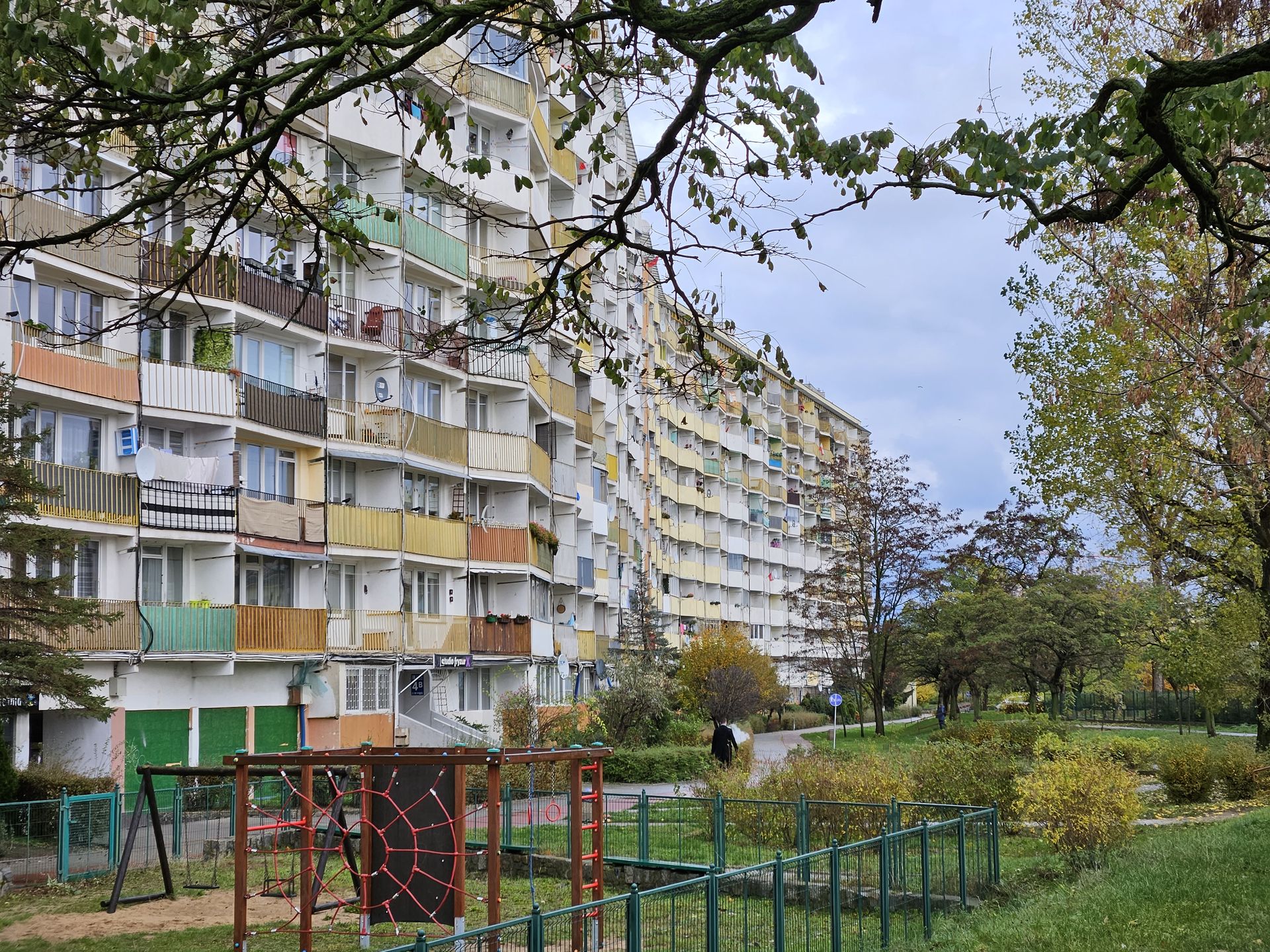 W falowcu mieszka ok. 5400 osób
