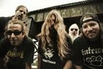 Wokalista Lamb of God w tajwańskim kinie akcji