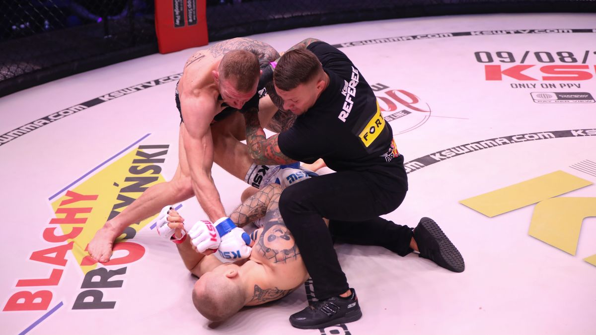 Michał Pietrzak znokautował Kamila Szymuszowskiego na KSW 53