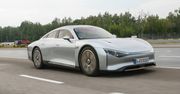 Za kółkiem elektryka z zasięgiem 1000 km. Oto Mercedes Vision EQXX
