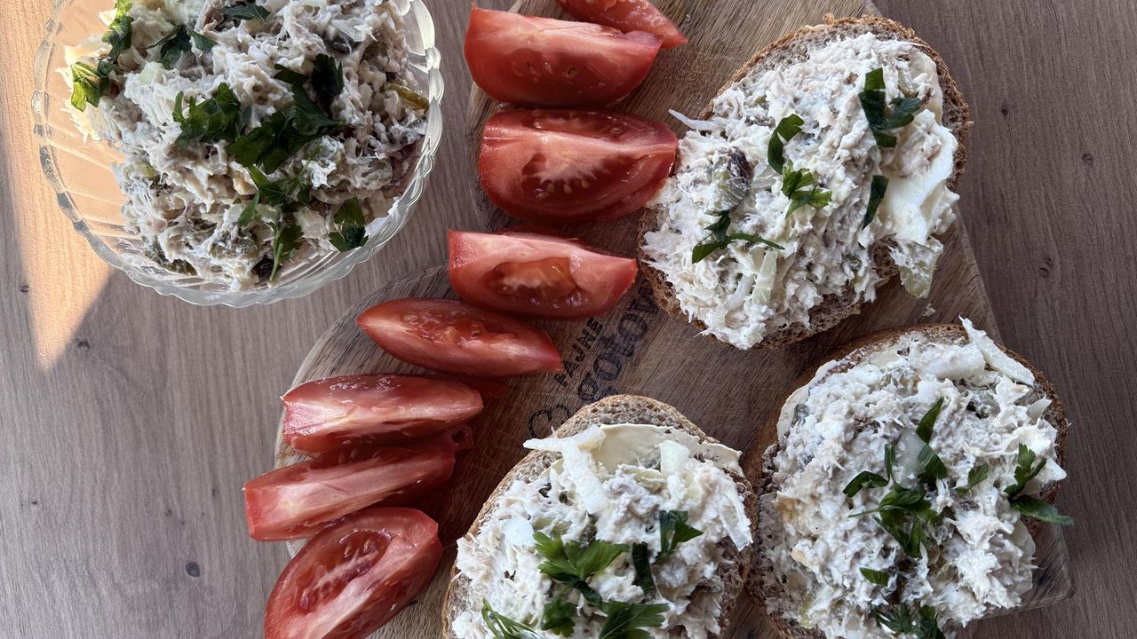 Ta dietetyczna pasta podbija kuchnie! Zrobisz ją w 5 minut z… makreli