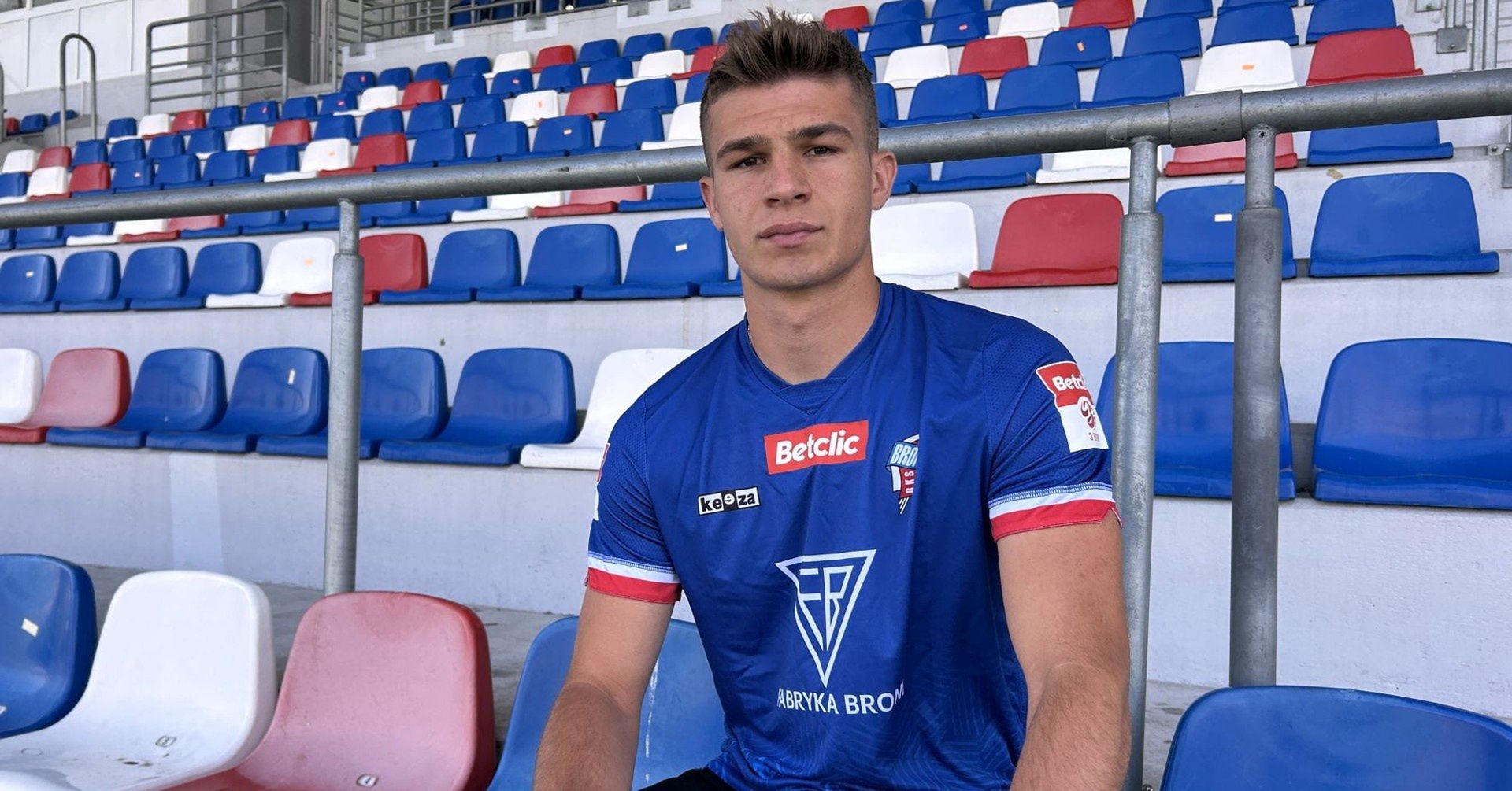 Kacper Noworyta nowym zawodnikiem Broni