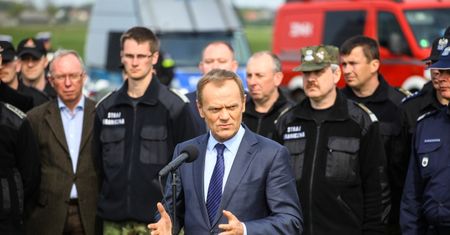 Tusk o bezradności wobec walk na Ukrainie