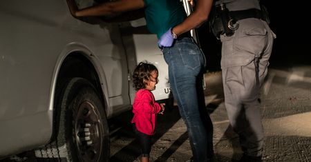 World Press Photo 2019: "Dziewczynka płacząca na granicy" została Zdjęciem Roku