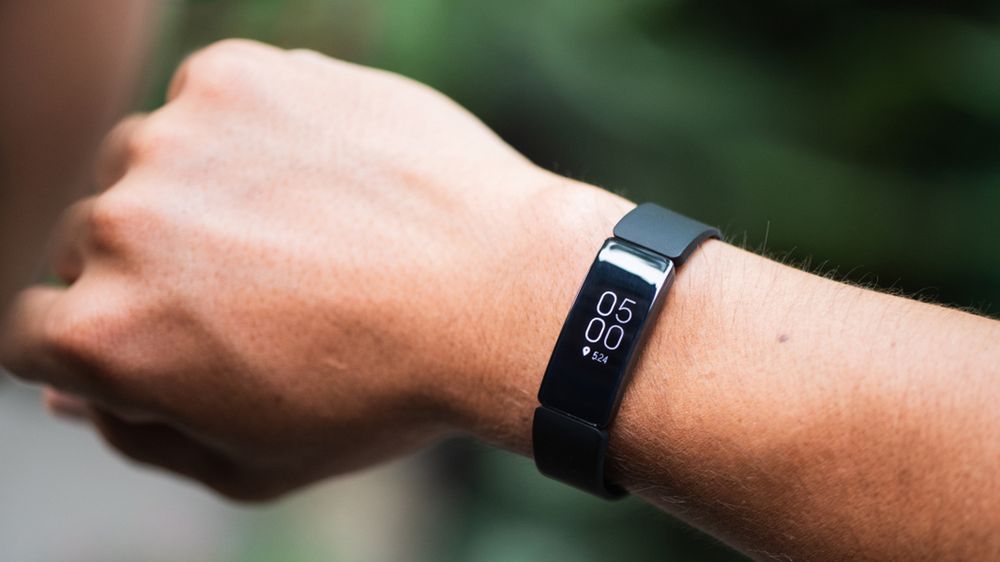 Najlepsza opaska sportowa - ranking 2019. Zobacz, jaki smartband wybrać 1