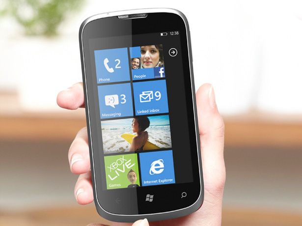 ZTE Orbit - kolejny tani Windows Phone 7? [zdjęcia]