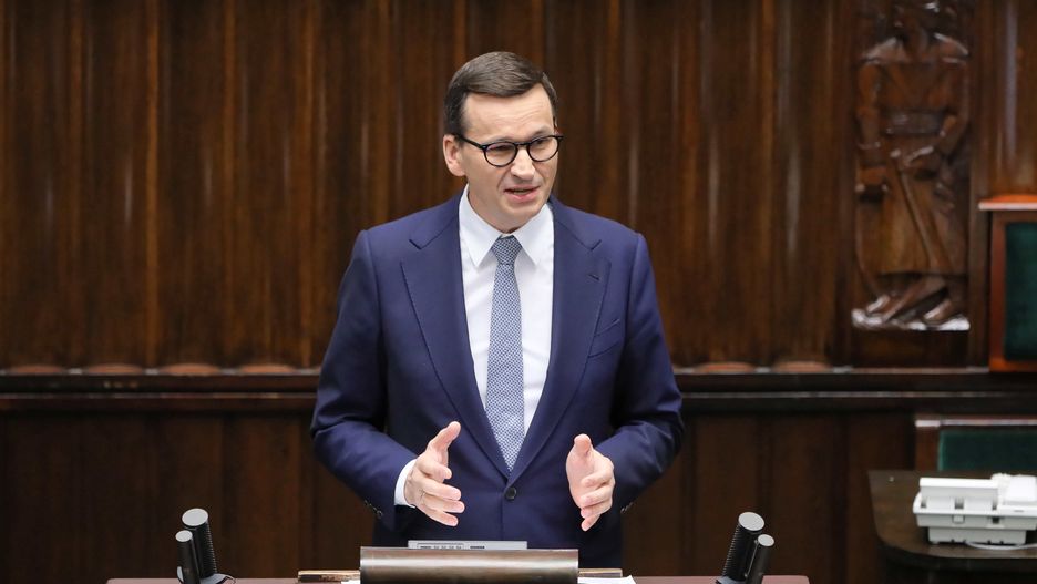 Mateusz Morawiecki atakuje Donalda Tuska. "Czego się dotknie, zamienia w ruinę" 
