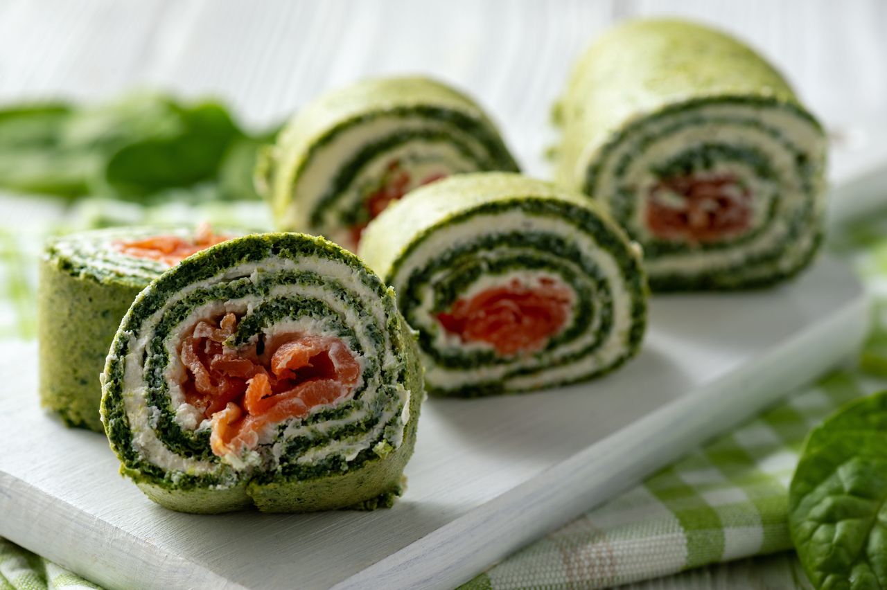 Deliciously light: Elevate New Year's Eve with a spinach roll