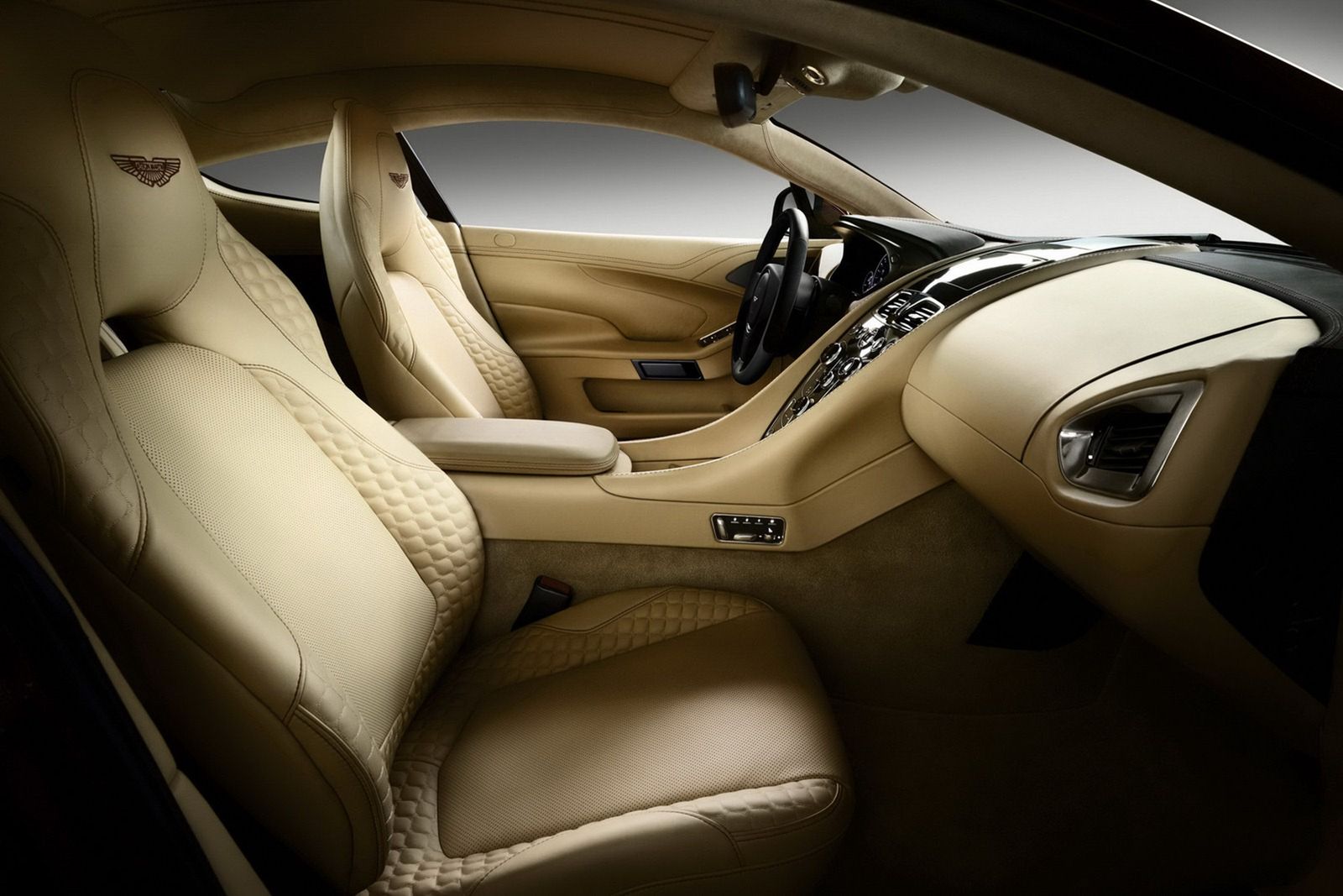 2013 Aston Martin Vanquish - uczta dla oczu [galeria] 47