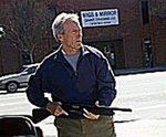 Clint Eastwood zabije Michaela Moore'a