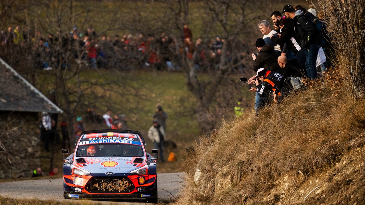 Zdjęcie okładkowe artykułu: Materiały prasowe / Red Bull / Na zdjęciu: Thierry Neuville