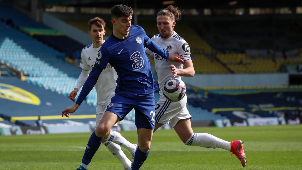 PAP/EPA / Lee Smith  / Na zdjęciu: mecz Leeds United - Chelsea FC