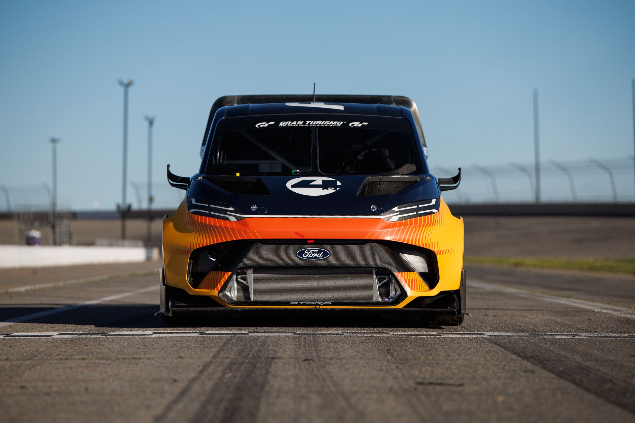 Ford SuperVan 4.2 Pikes Peak