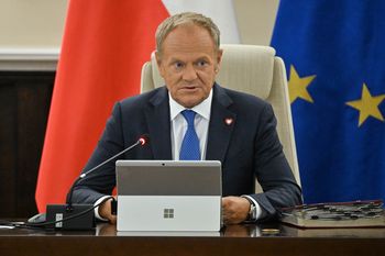 Rząd wraca do podatku od paliwowych gigantów. Projekt trafi do Sejmu