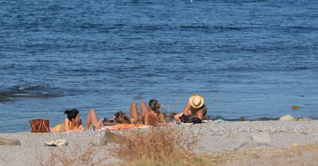 Wakacje 2021. "Możemy spędzać urlop tak jak lubimy"