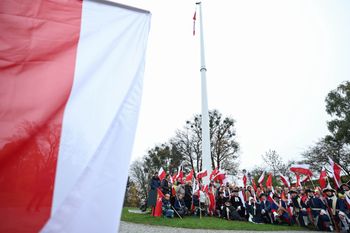 Deszcz, mgły i chłód. Taka aura czeka Polskę 11 listopada