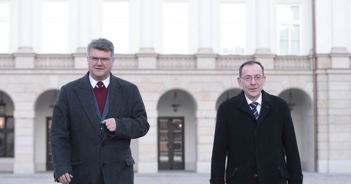 Policja wkroczyła do Pałacu i zatrzymała polityków PiS