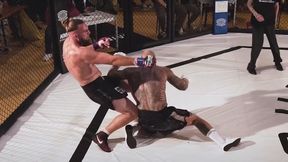 #dziejesiewsporcie: padli jak rażeni prądem. Niecodzienny koniec walki w MMA
