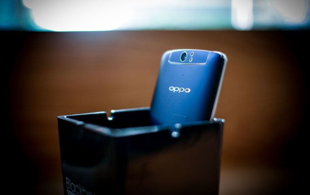 Xperia D6503, HTC M8 i odpowiedź Plusa na reklamę Playa z kabaretem Mumio 3