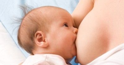 Wielka Brytania: Dwieście funtów za karmienie piersią?